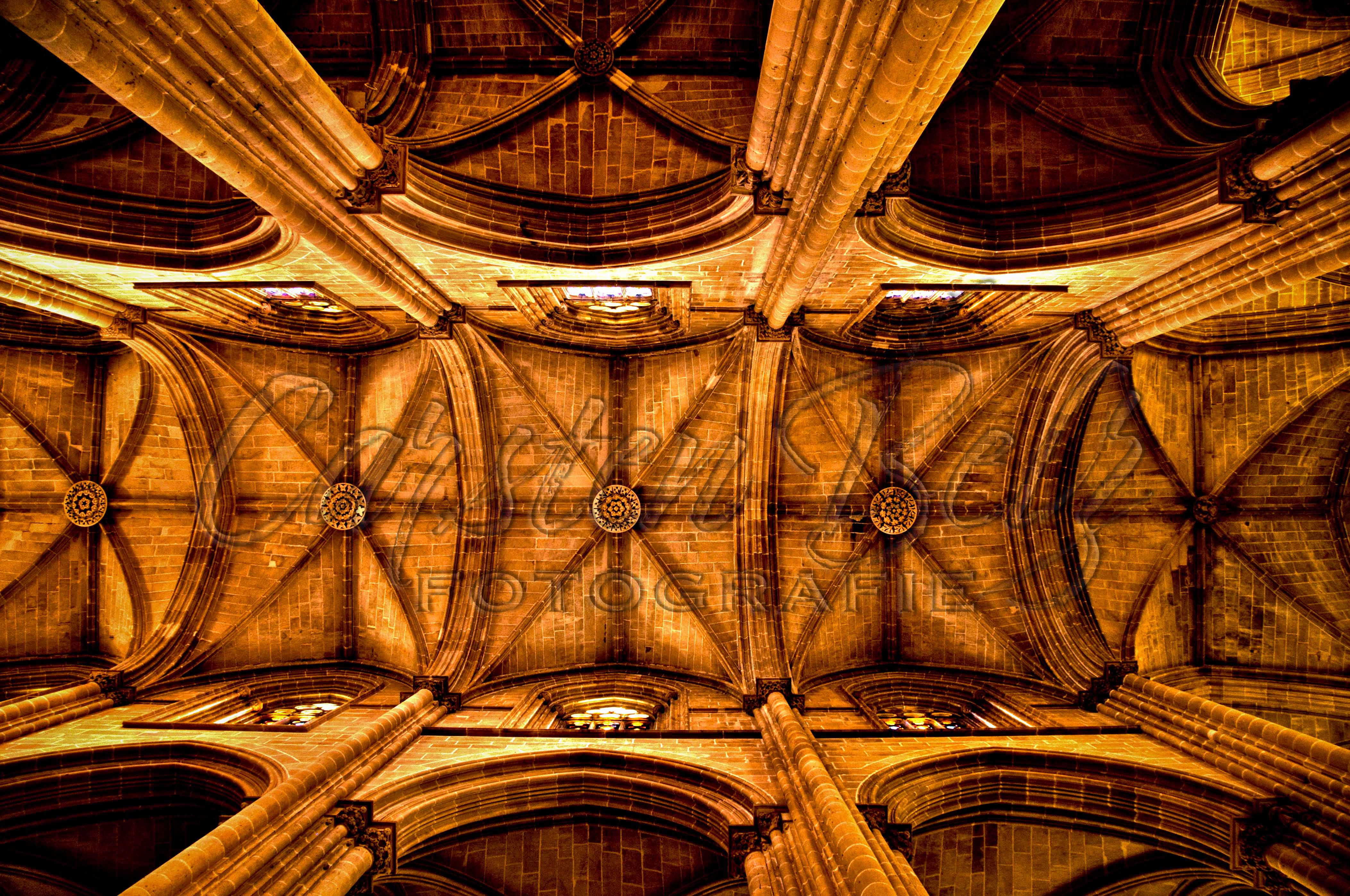 Kirchendecke HDR2